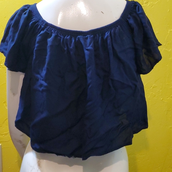 Navy cropped blouse - Picture 2 of 4
